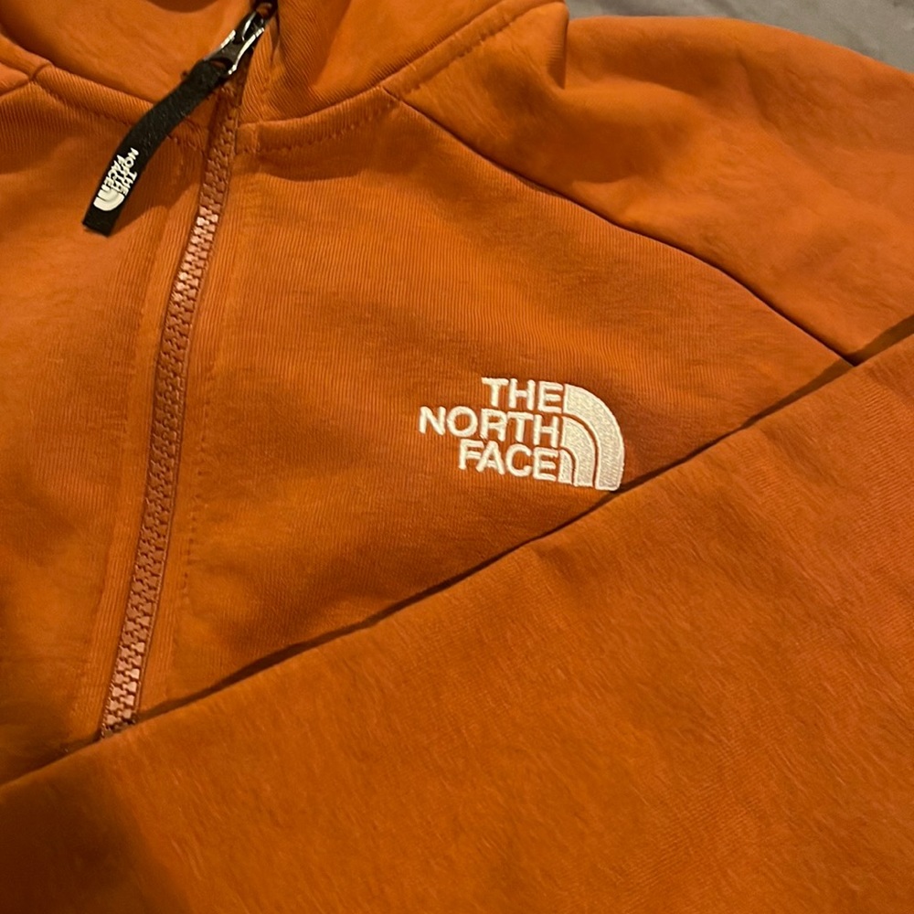 The North face crop sweater
